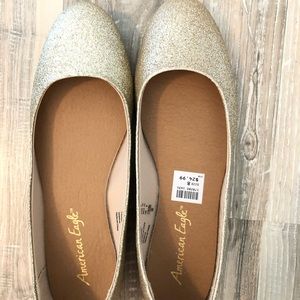 American Eagle gold flats.